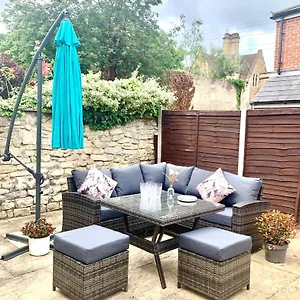 Lovely 3 Bed House In The Heart Of , Cheltenham United Kingdom